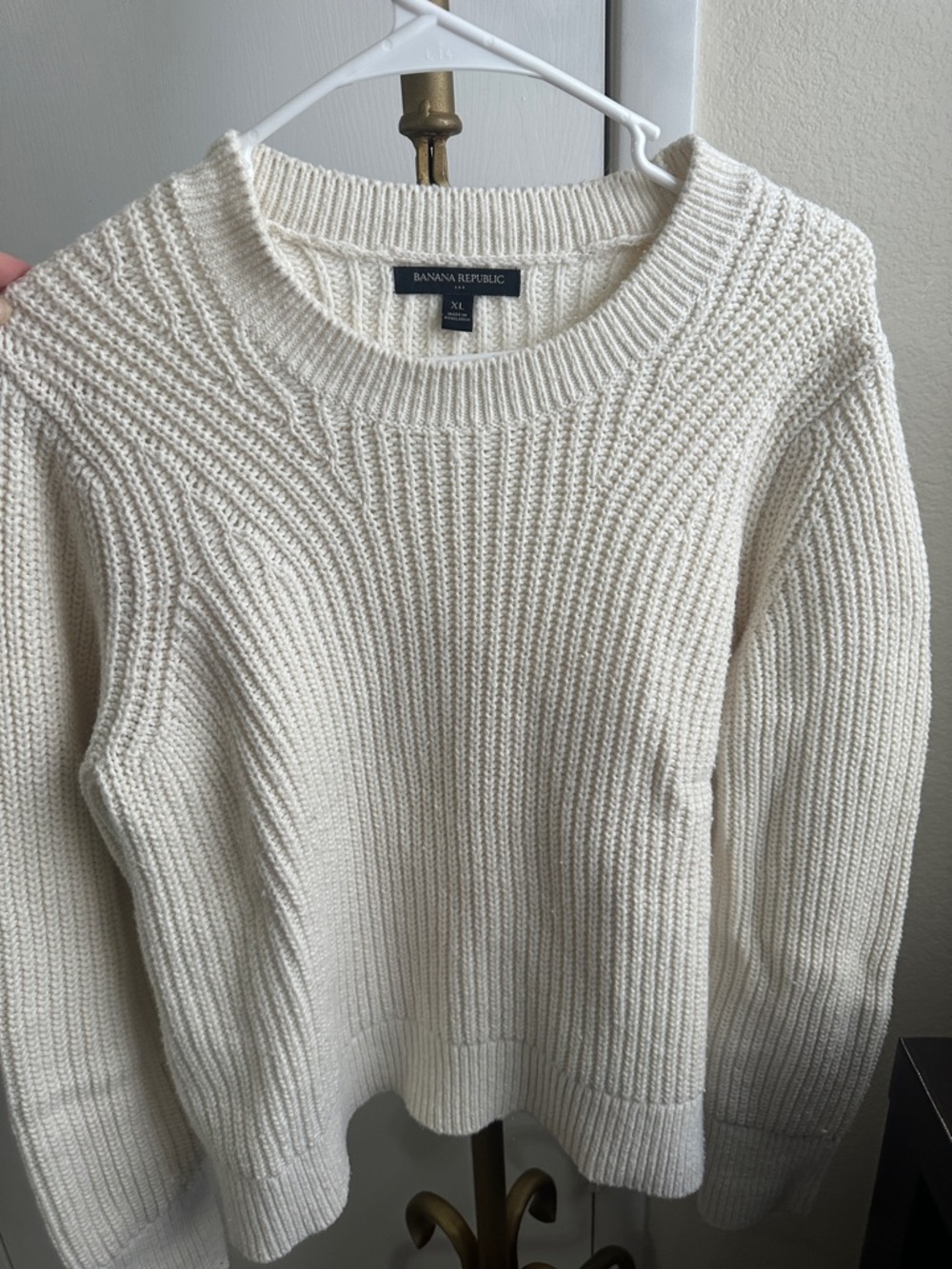 Banana Republic Cream Chunky Ribbed Crewneck Sweater